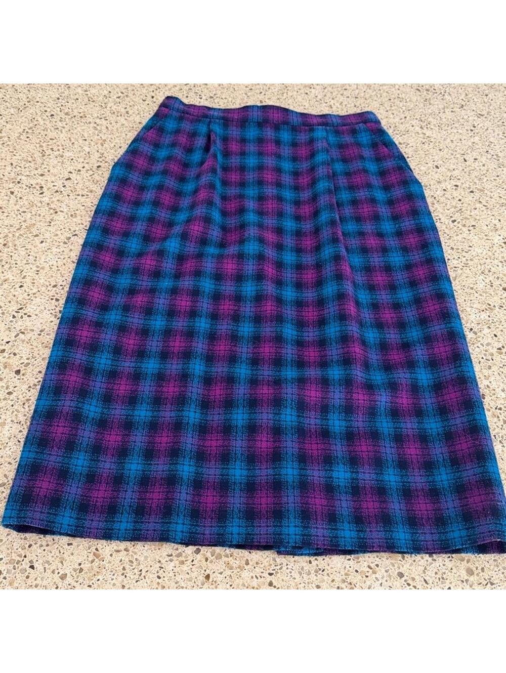 Vintage Pendleton wool purple plaid skirt size 8
